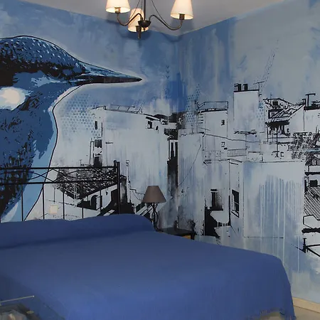 Plaza San Pedro * Марбелья