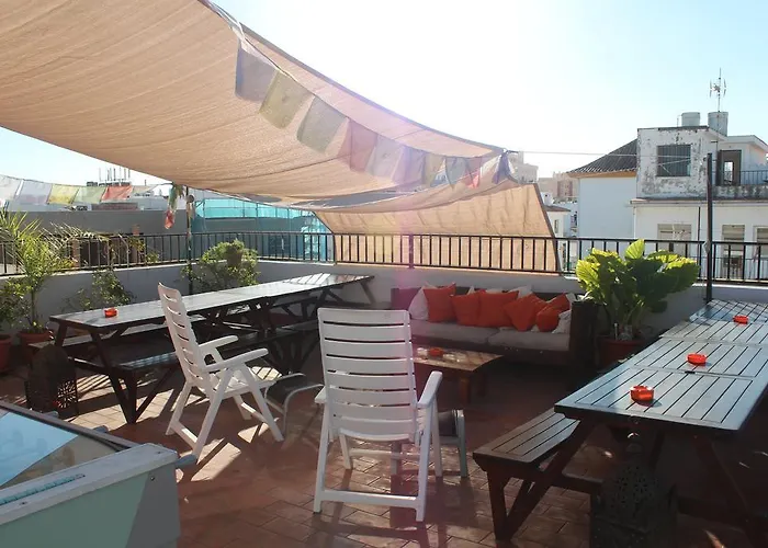 Konukevi Plaza San Pedro *