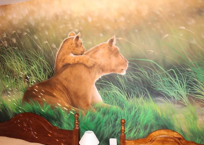 Konukevi Plaza San Pedro Marbella