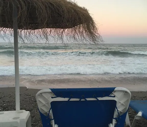 Plaza San Pedro Konukevi