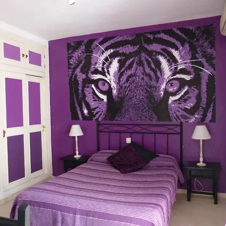 Plaza San Pedro * Марбелья